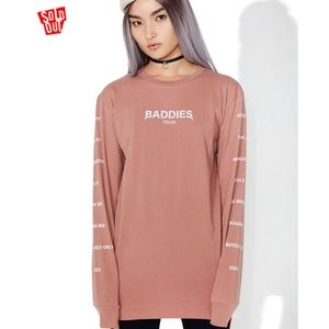 'Baddies Tour' Long Sleeve Mauve Tee